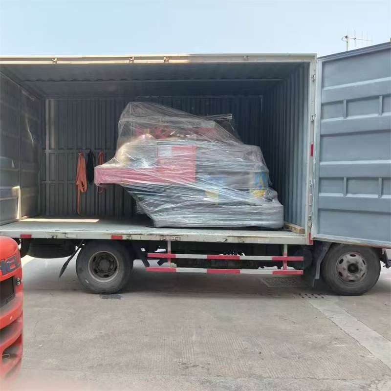 策勒县嵊州市物流：多元运输的魅力与经验