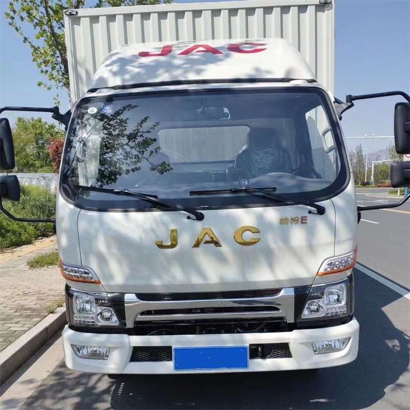 策勒县错那县：物流专线的高效货运之旅